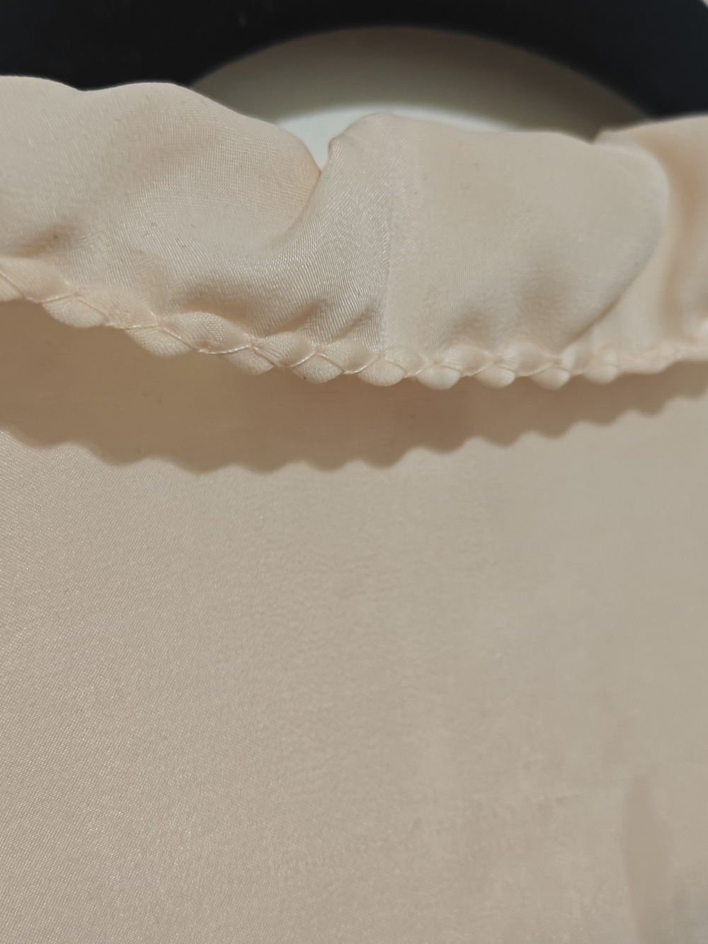 Givenchy Peach Ruffle Trim Long Wrap Robe - Picture 7 of 7